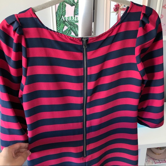 Dress - Picture 4 of 4